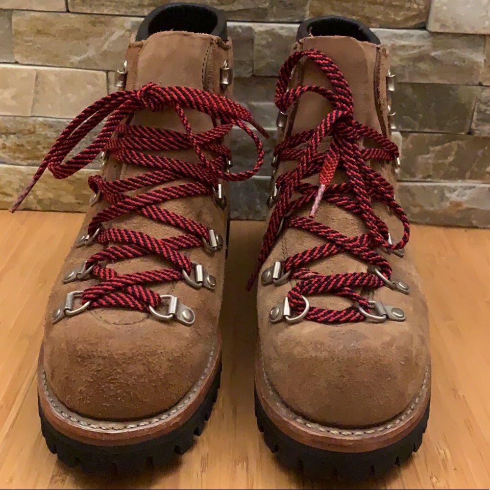 Vintage Vasque Hiking Boots